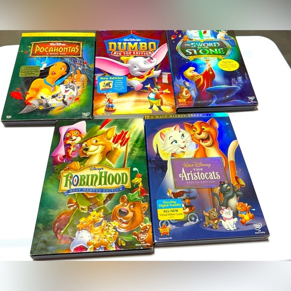 Disney’s Classics 5 DVD Bundle. - Picture 1 of 8